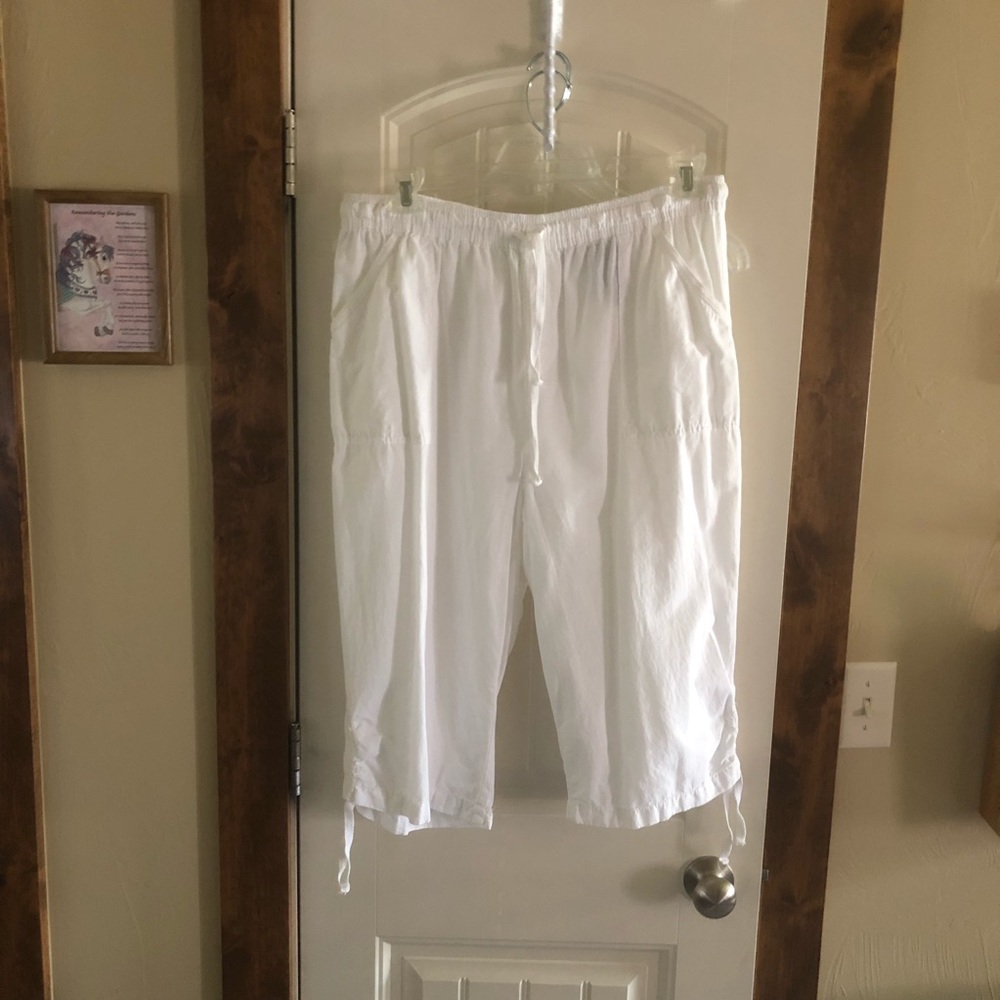 NWOT-Gloria Vanderbilt-Size 1X White-Draw String